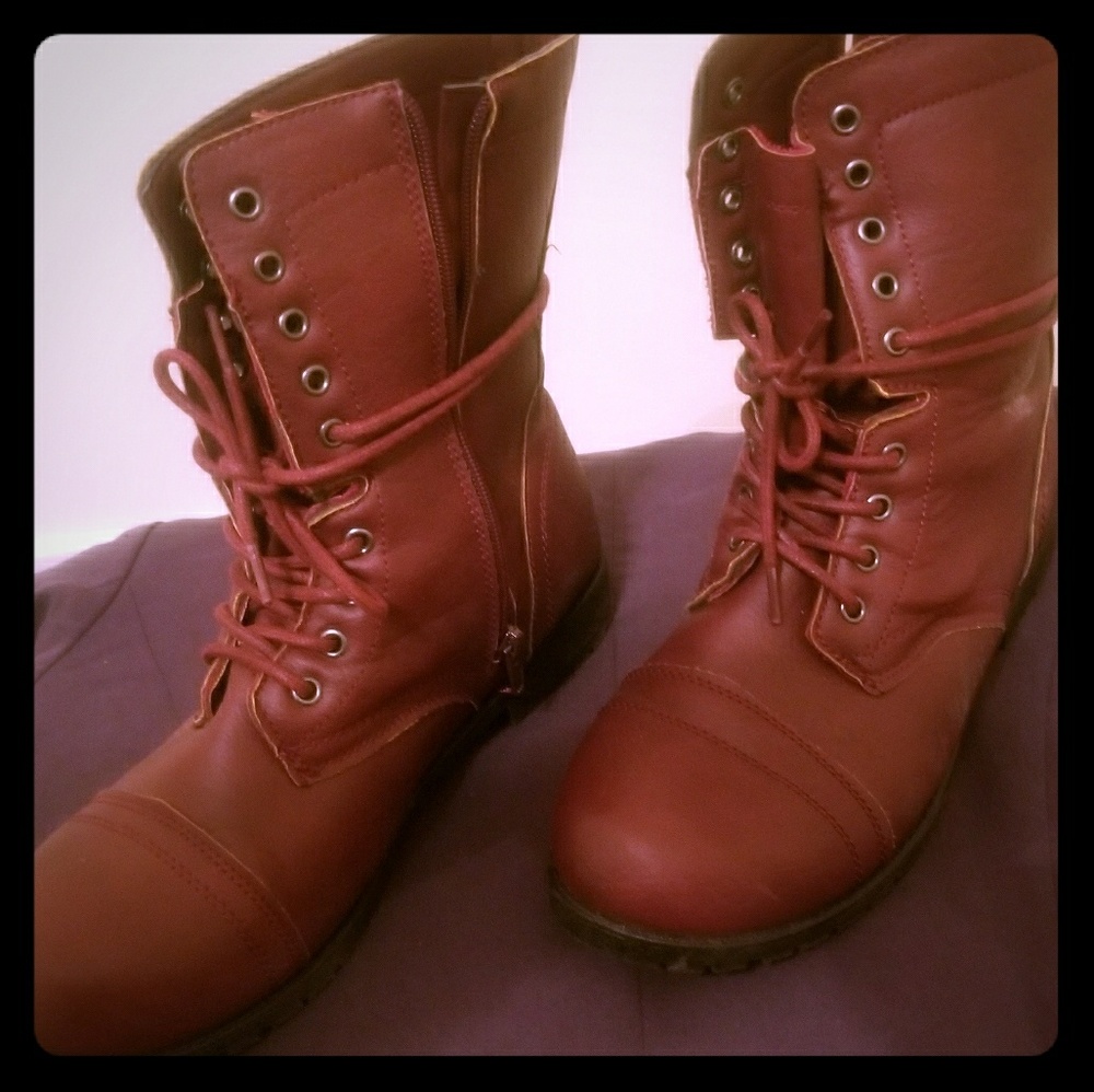 Maroon combat boots